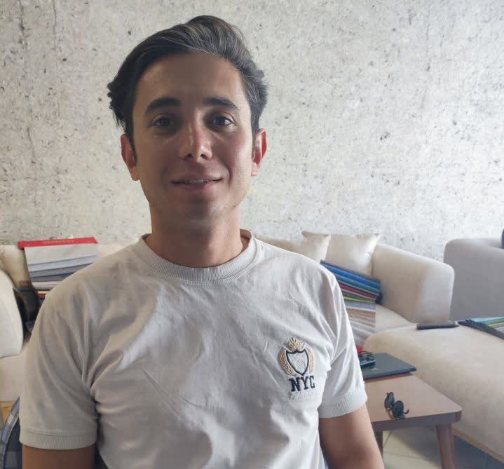 تولیدی مبل آقای اباذری